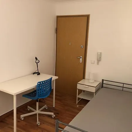 Guest house Alojamento - Aeroporto Moscavide
